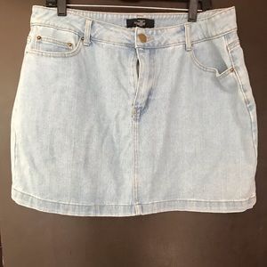 Light blue forever 21 denim skirt